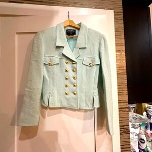 Chanel Jacket/Skirt Used - Unable To Authenticate But Still Very Stunning.